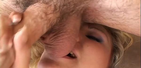  Blonde teen stunner Aubrey Adams fucks 4 guys to cover her face completely with sperm
